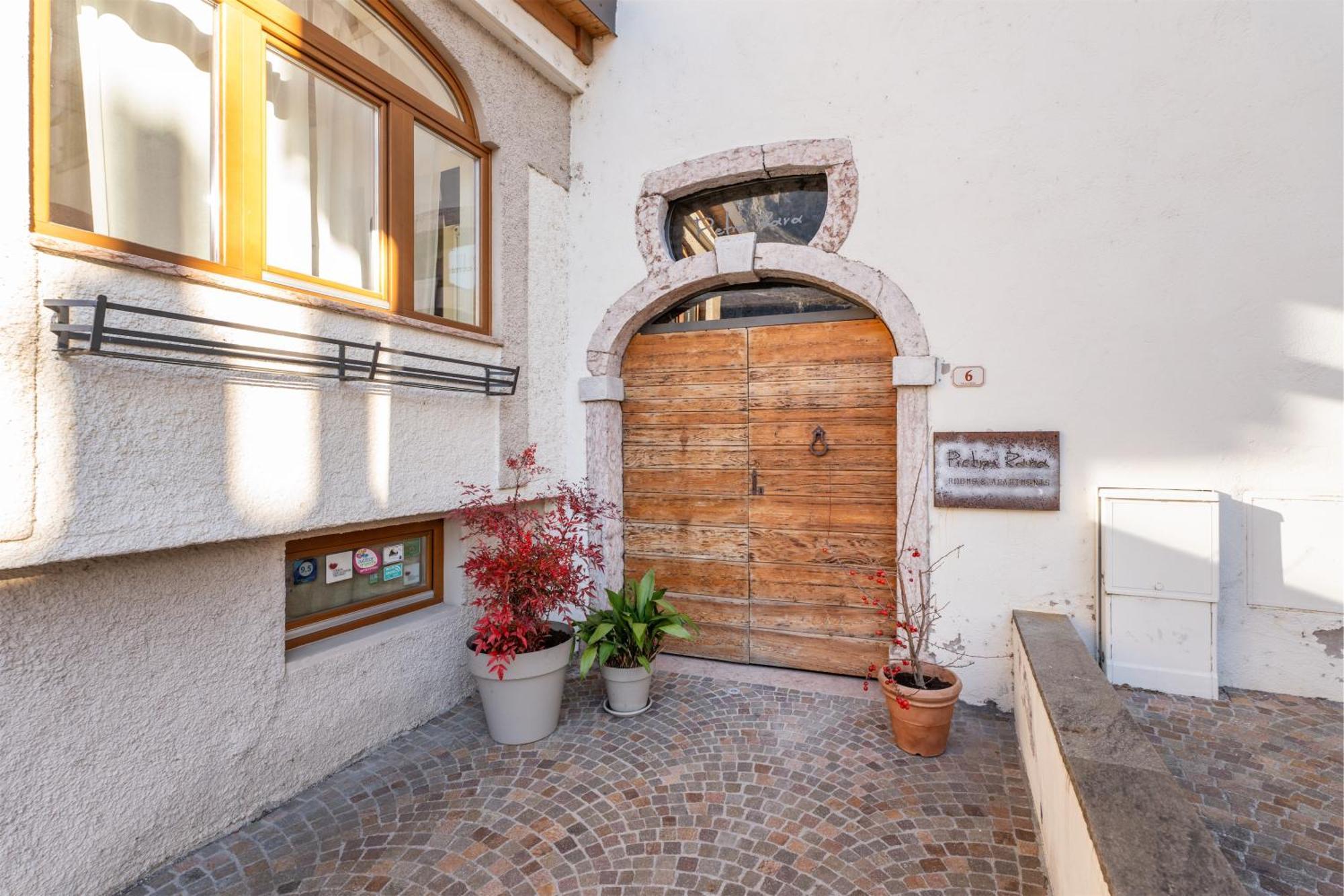Pietra Rara Apartments Pietramurata Bagian luar foto