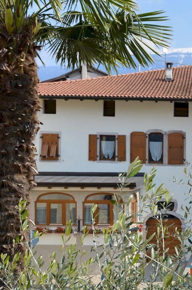 Pietra Rara Apartments Pietramurata Bagian luar foto
